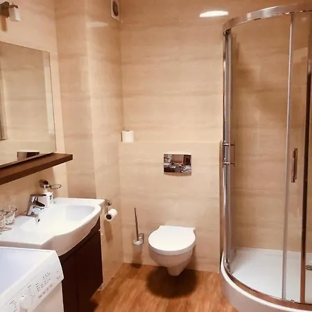 Ferienwohnung Apartament W Bursztynowych Komnatach Ujście-Darłowskie Exterior foto