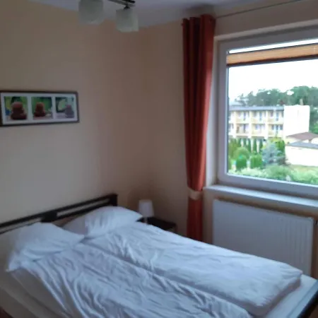 Ferienwohnung Apartament W Bursztynowych Komnatach Ujście-Darłowskie Exterior foto