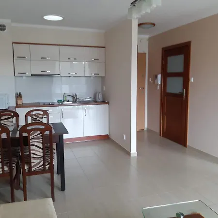 Ferienwohnung Apartament W Bursztynowych Komnatach Ujście-Darłowskie Exterior foto
